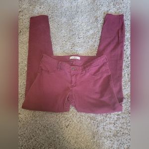 Dark Pink Hollister Sz 5 Jeans!!